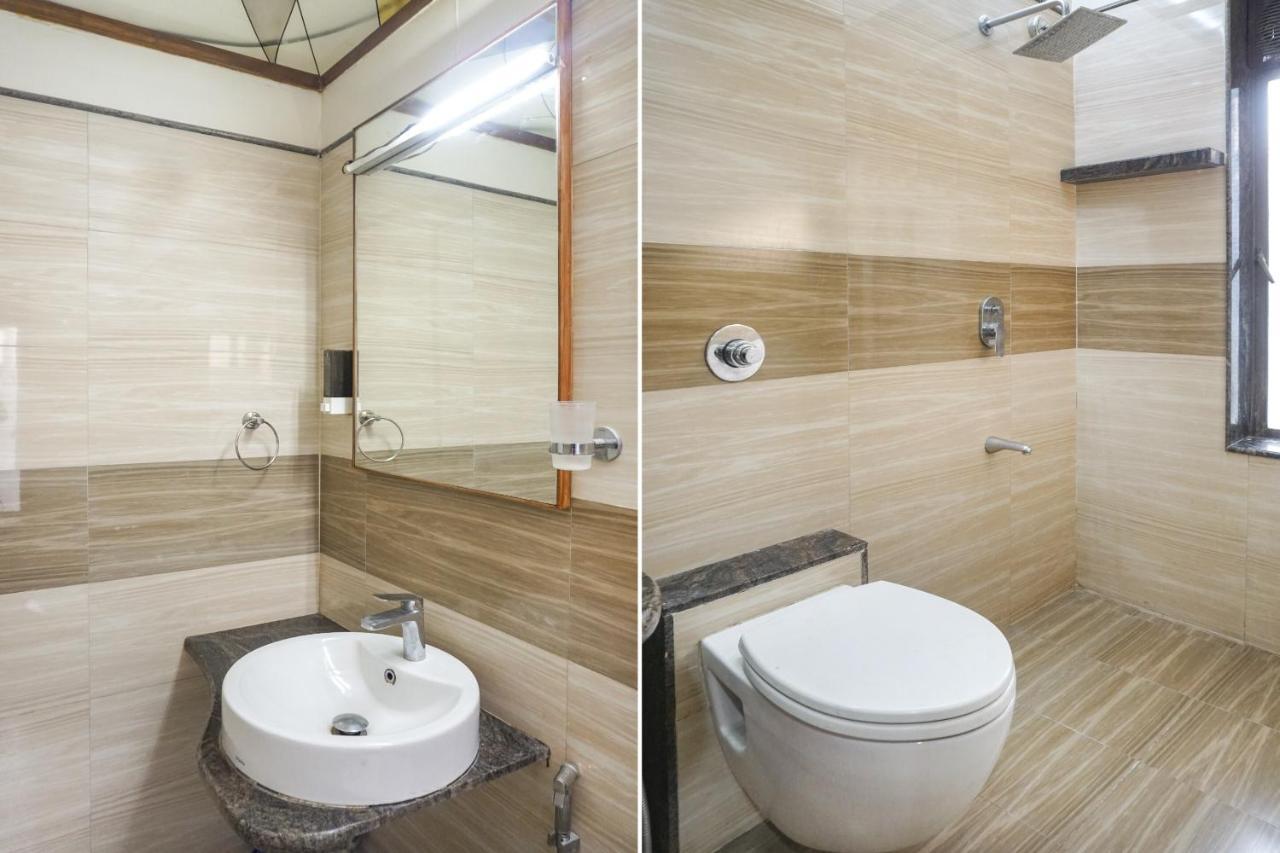 Super Townhouse Oak Sr Hotel Wakad Pune Exterior photo